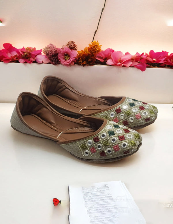 Multi Traditional | Khussa for Women