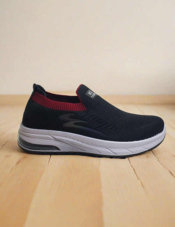 Black Sneaker for Women