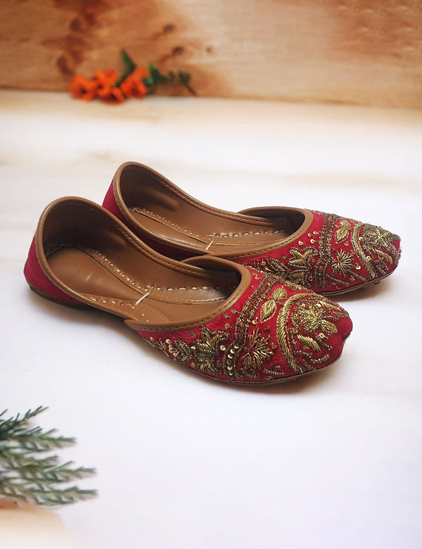 Red Traditional Khussa for Women