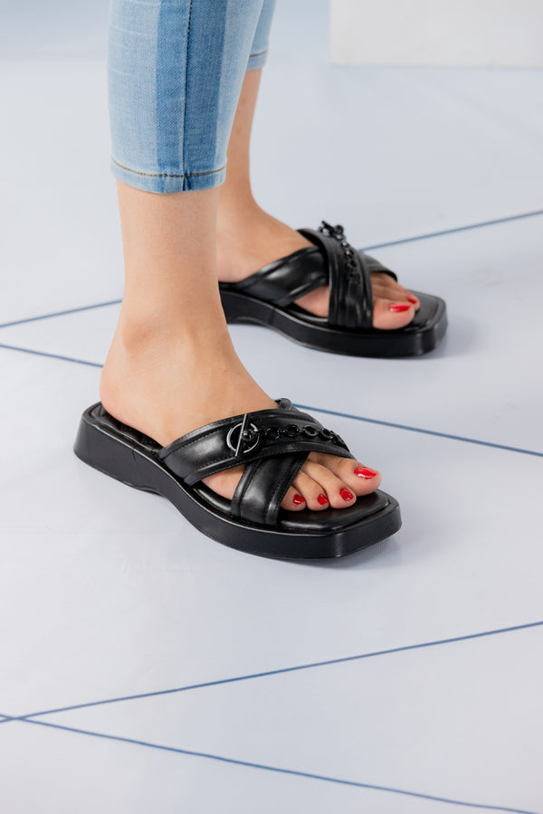 Women BLACK slippers