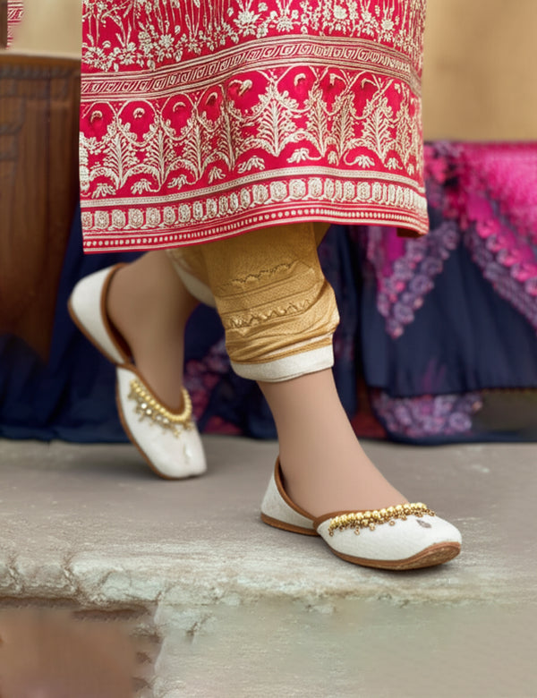 Fawn Gold Fancy Khussa