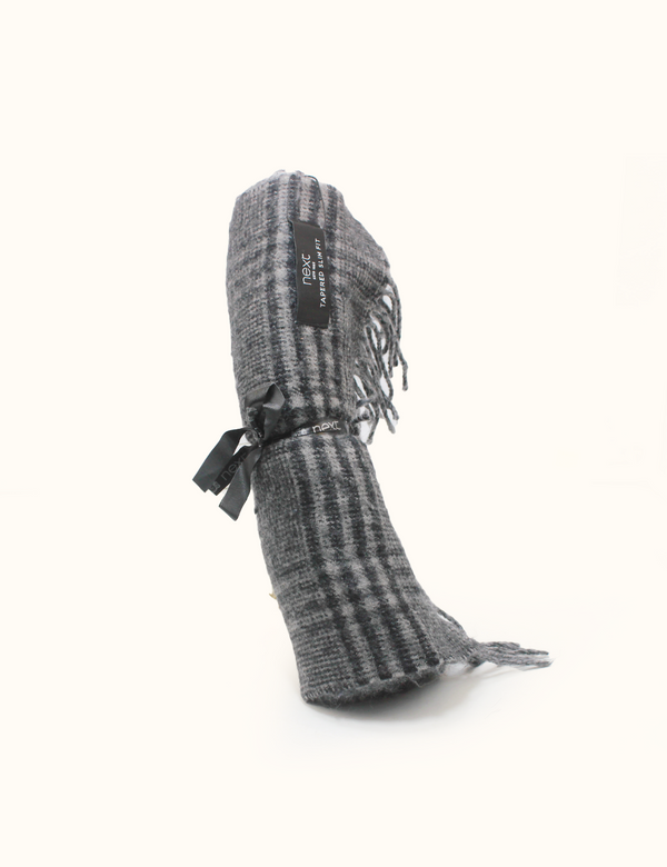 Black White | Soft & Cozy Woolen Scarf