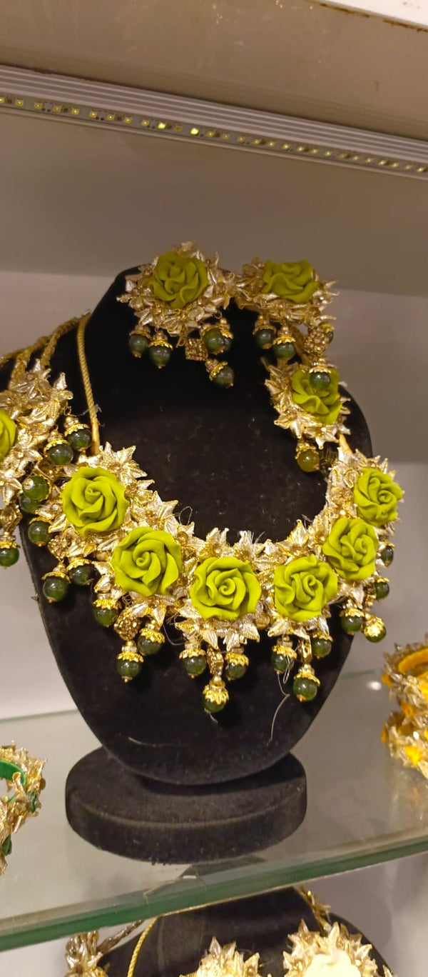 Mehndi Green Crystal Gota Jewellery Set&nbsp;