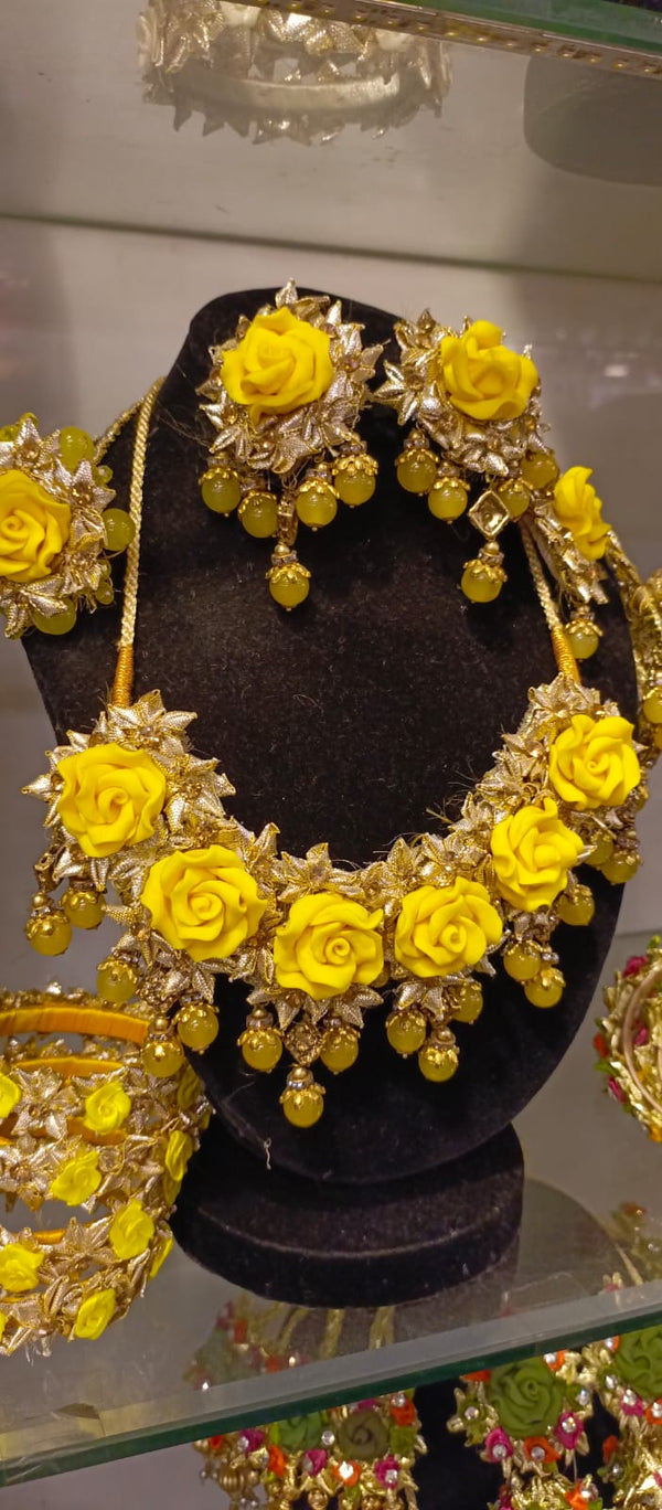 Lime Yellow Crystal Gota Jewellery Set